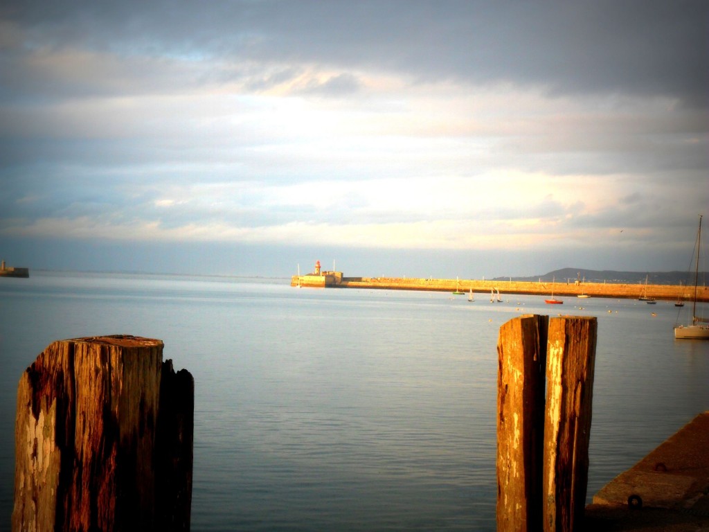 Blick auf den Leuchtturm nach dem Gewitter